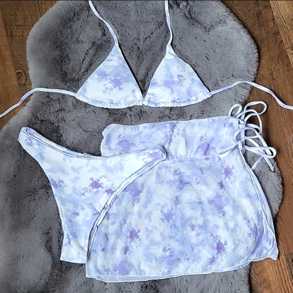 Triangle Tie Dye 3 Piece Bikini Set with Skirt Swimsuit - Picture 7 of 7